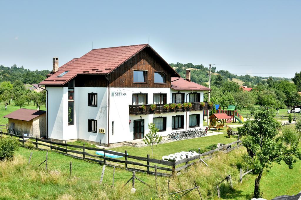 Serena Guesthouse Bran Bran  Exterior photo